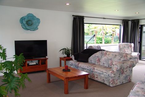 Photo of property in 146 Ross Street, Pirongia, 3802