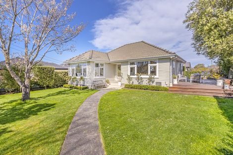 Photo of property in 1/2 Moreland Avenue, Papanui, Christchurch, 8053