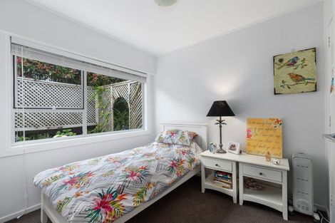 Photo of property in 3/18 Bevyn Street, Castor Bay, Auckland, 0620