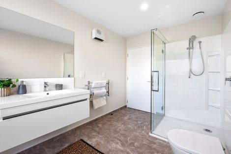 Photo of property in 8 Doris Lusk Street, Belfast, Christchurch, 8051
