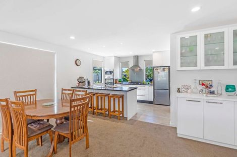 Photo of property in 118 Chinnerys Road, Woodend, 7610