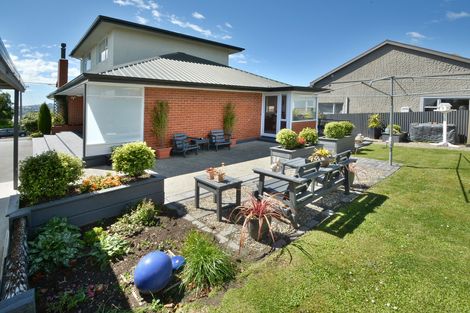 Photo of property in 69 Earls Road, Saint Clair, Dunedin, 9012