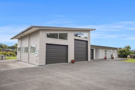 Photo of property in 4 Cornerstone Place, Te Kamo, Kamo, 0185