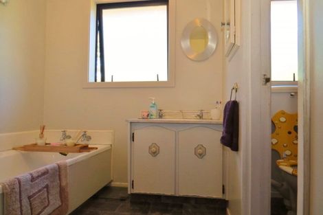 Photo of property in 2/241 Waterloo Road, Hornby, Christchurch, 8042