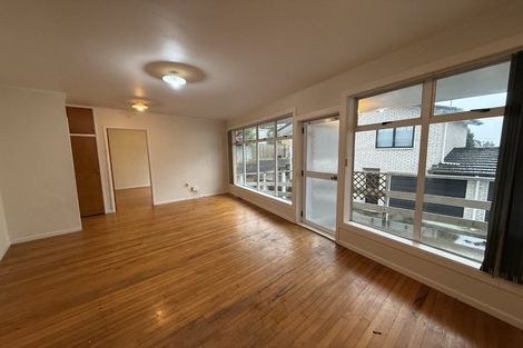 Photo of property in 12d Dawn Place, Te Atatu South, Auckland, 0610