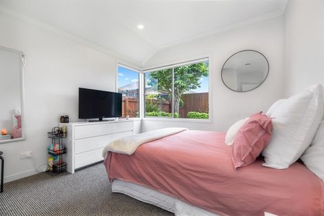 Photo of property in 35 Barrington Drive, Huntington, Hamilton, 3210