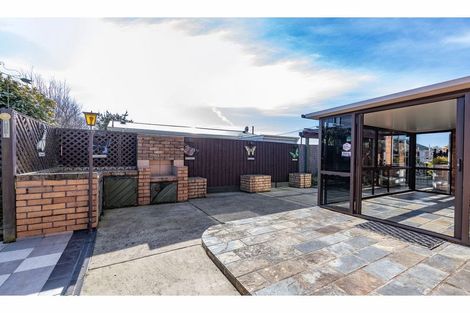 Photo of property in 95 Momorangi Crescent, Redwood, Christchurch, 8051