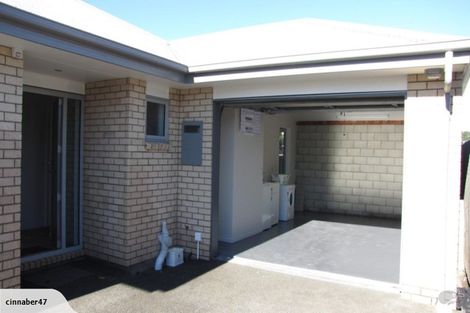 Photo of property in 16a Epsom Road, Sockburn, Christchurch, 8042