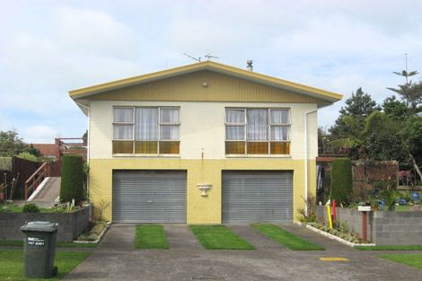 Photo of property in 20 High Street East, Waitara, 4320