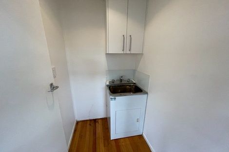 Photo of property in 4/87 Lake Road, Belmont, Auckland, 0622