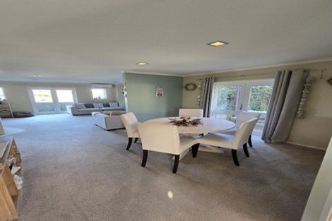 Photo of property in 11 Harwich Court, Gulf Harbour, Whangaparaoa, 0930