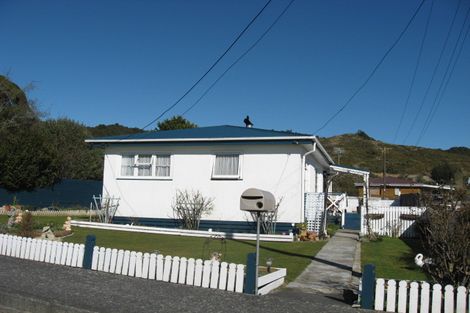 Photo of property in 33 Tramway Street, Ross, 7812