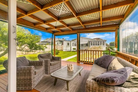 Photo of property in 20 Kingsway Avenue, Sandringham, Auckland, 1025