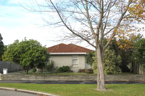 Photo of property in 22 La Perouse Place, Northcote, Christchurch, 8052