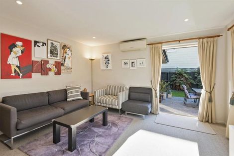 Photo of property in 115a Somerfield Street, Somerfield, Christchurch, 8024