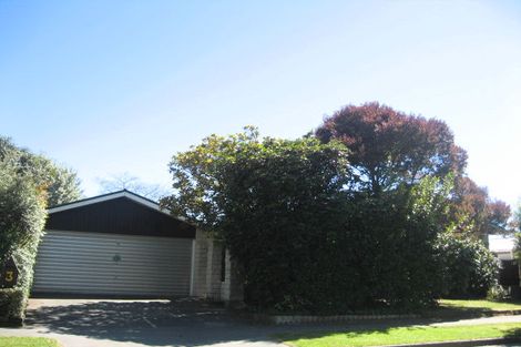 Photo of property in 3 Fenmere Place, Burwood, Christchurch, 8083