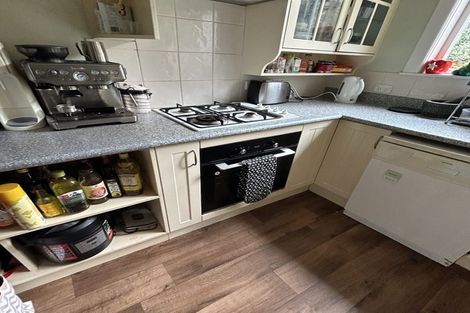 Photo of property in 37 Charlotte Avenue, Brooklyn, Wellington, 6021