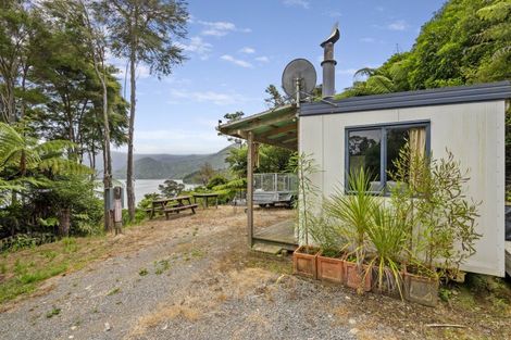 Photo of property in 279 Queen Charlotte Drive, Havelock, Picton, 7281