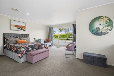 Photo of property in 590 Clevedon Kawakawa Road, Clevedon, Papakura, 2585