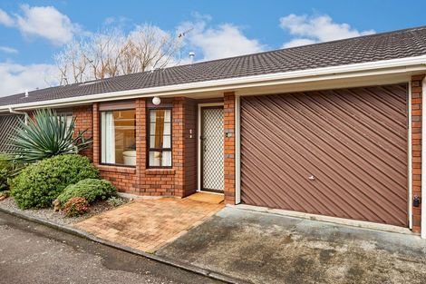Photo of property in 102 Oxford Street, Tawa, Wellington, 5028