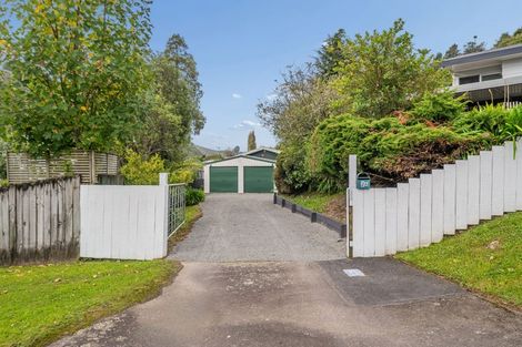 Photo of property in 2a Pokaka Street, Birchville, Upper Hutt, 5018