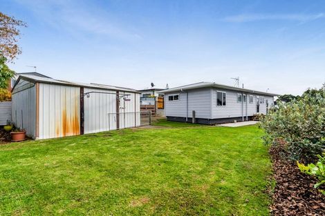 Photo of property in 6 Camellia Avenue, Bell Block, New Plymouth, 4312