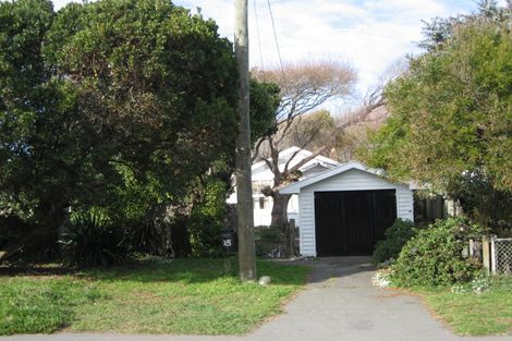 Photo of property in 25 Mountbatten Street, New Brighton, Christchurch, 8061