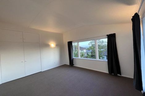Photo of property in 16 Richards Avenue, Forrest Hill, Auckland, 0620