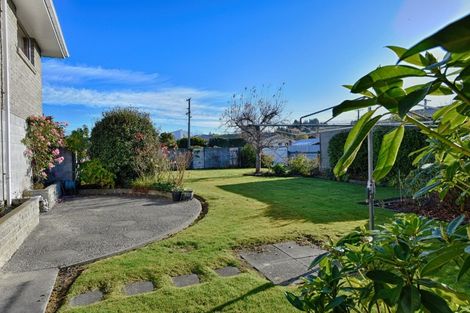 Photo of property in 1 Frank Street, Gore, 9710