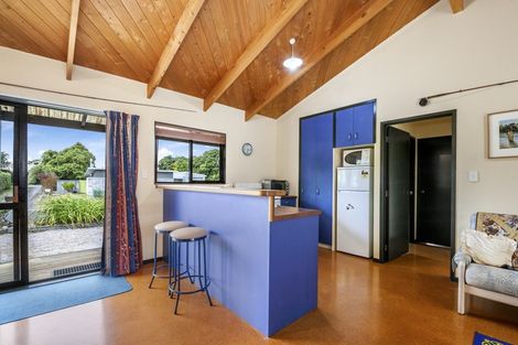 Photo of property in 13 Te Waaka Terrace, Kuratau, Turangi, 3381