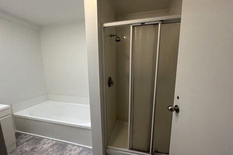 Photo of property in 10 George Street, Thorndon, Wellington, 6011