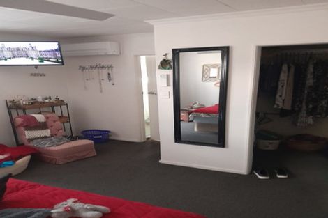 Photo of property in 17 Lord Auckland Road, Wakefield, 7025