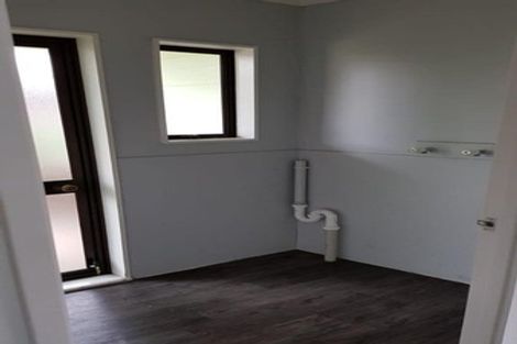 Photo of property in 20 Thistledew Place, Bayview, Auckland, 0629