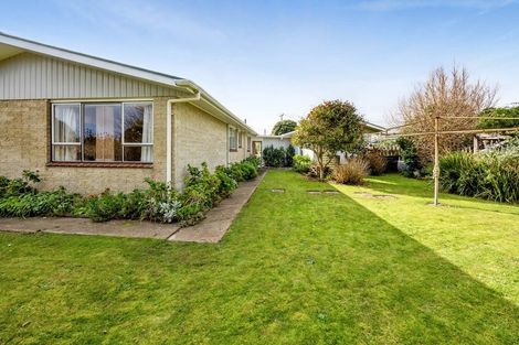 Photo of property in 84 Domett Street, Opunake, 4616