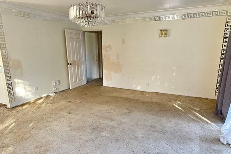 Photo of property in 18 Phoenix Place, Papatoetoe, Auckland, 2025