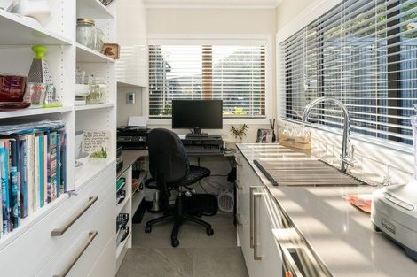 Photo of property in 23 Ara Kuaka, Waikanae Beach, Waikanae, 5036