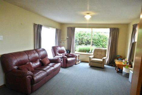 Photo of property in 2/47 Santa Rosa Avenue, Halswell, Christchurch, 8025