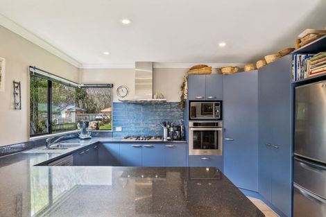 Photo of property in 99 Weggery Drive, Waikanae Beach, Waikanae, 5036