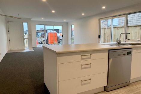 Photo of property in 8 Sierra Way, Ramarama, 2579