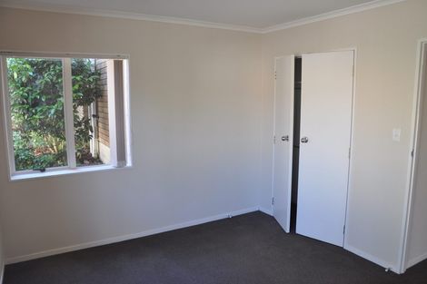 Photo of property in 23 Simon Owen Place, Golflands, Auckland, 2013