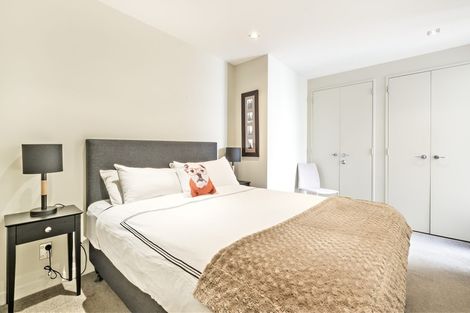 Photo of property in Piermont Apartments, 5e/82 Cable Street, Te Aro, Wellington, 6011