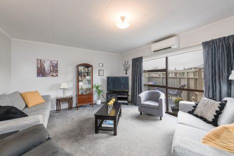 Photo of property in 43 Farnham Drive, Richmond, 7020