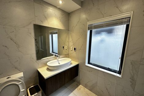 Photo of property in 42 Headland Drive, Long Bay, Auckland, 0630