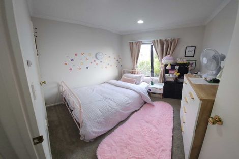 Photo of property in Tuscany Towers, 47/1 Ambrico Place, New Lynn, Auckland, 0600