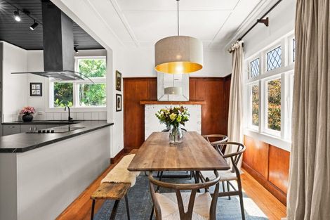 Photo of property in 45 Faraday Street, Hospital Hill, Napier, 4110