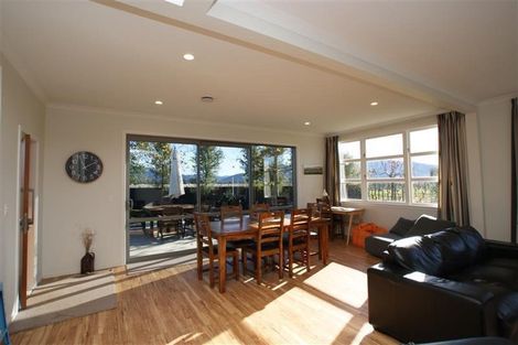 Photo of property in 71 Alma Street North, Renwick, 7204