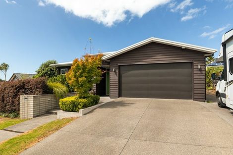 Photo of property in 31 Browns Drive, Waihi Beach, 3611