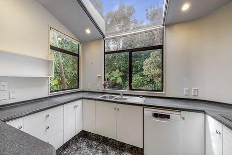 Photo of property in 65 Nevay Road, Miramar, Wellington, 6022