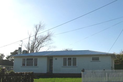 Photo of property in 5 Birman Place, Cannons Creek, Porirua, 5024