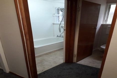 Photo of property in 238 Rangatira Road, Beach Haven, Auckland, 0626